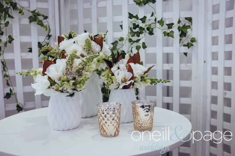 White elegant wedding flowers